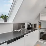 3 Bedroom Stunning In *