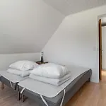 3 Bedroom Stunning In *