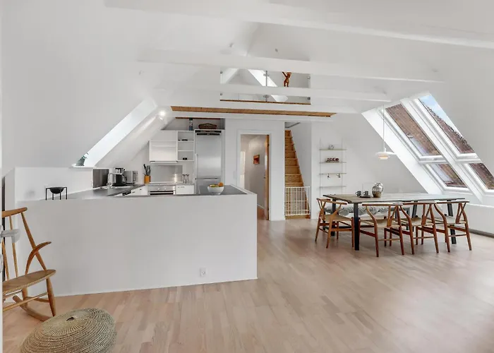 3 Bedroom Stunning In Апартаменты Хасле